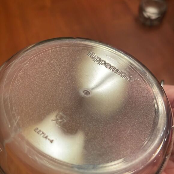 Set of 3 Tupperware Acrylic Cups with Lids/Coasters - Picture 5 of 10